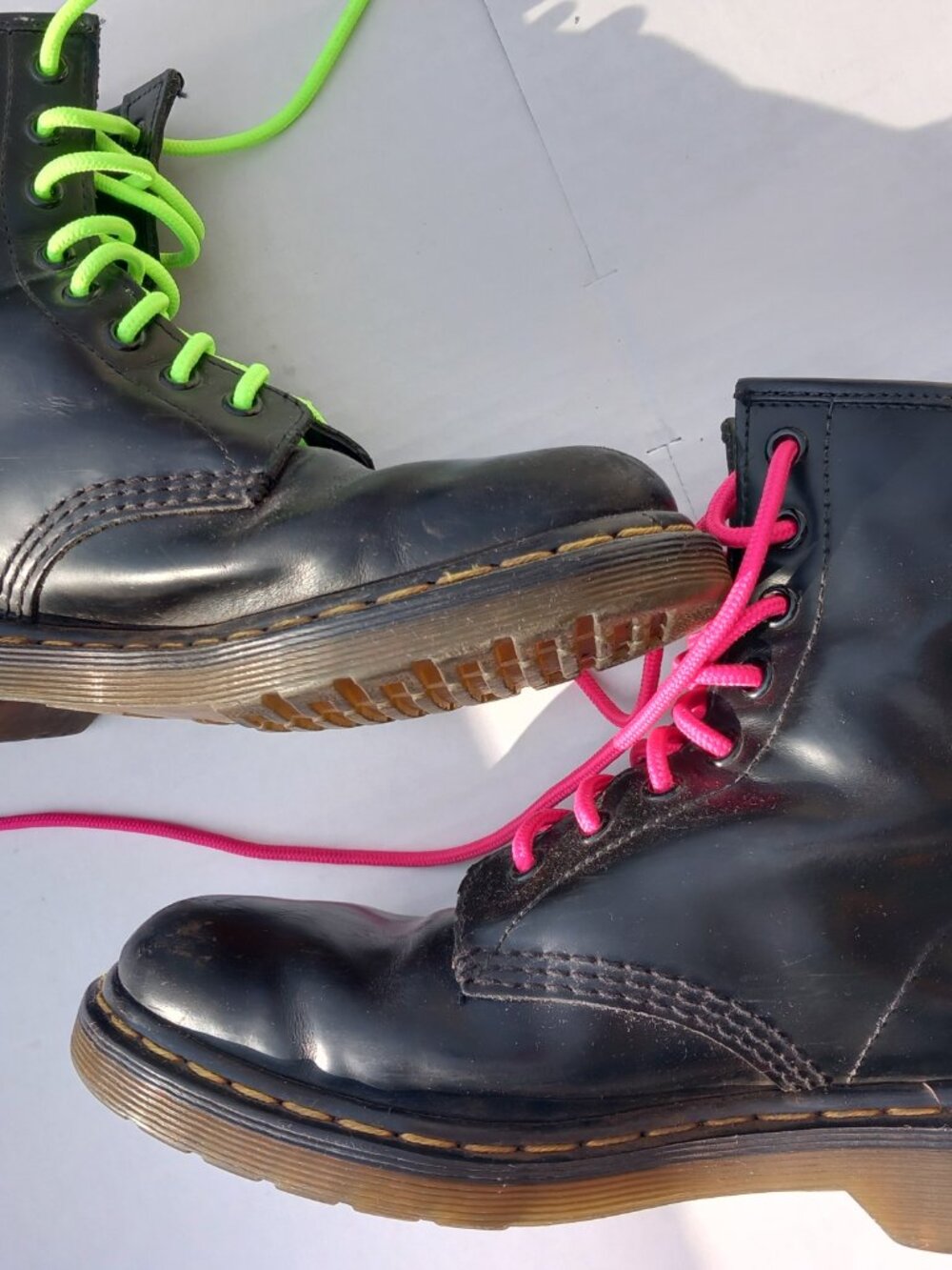 Dr. Martens Air Wair Men's 7/US Women's 6 Black Leather Hiking Boot Lace Up - Picture 8 of 15